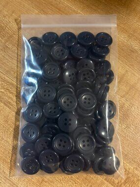 3/4" Black 4-hole Craft Buttons 100 pieces #14